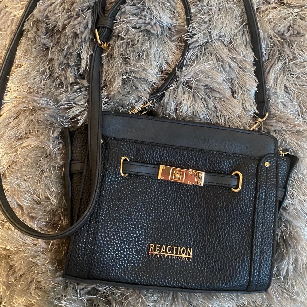 KENNETH COLE mini crossbody